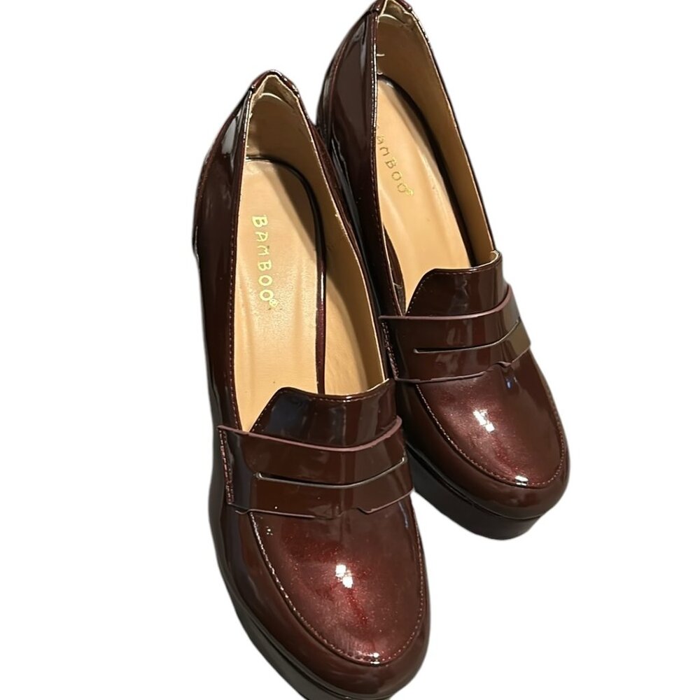 BANBOO BEAUTIFUL  ELEGEANT WOMEN SHOES  SIZE 8.5 COLOR BURGUNDY USED LIKE NEW